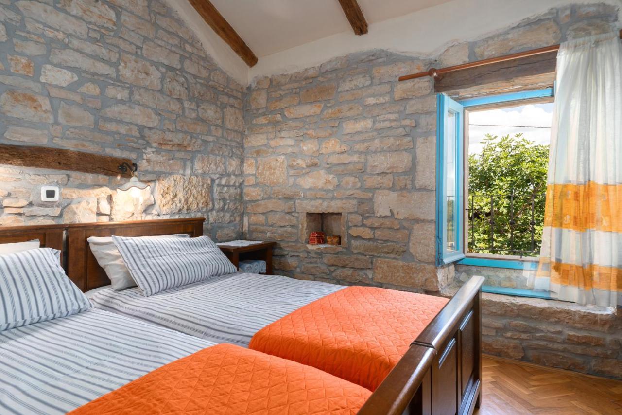 Villa Janko Sveti Lovreč Pazenatički Kültér fotó