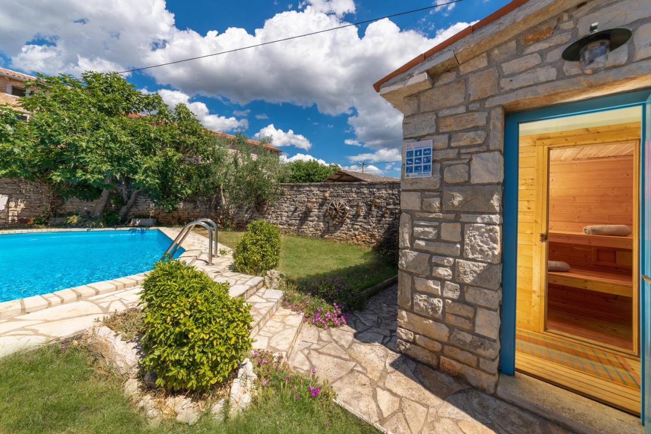 Villa Janko Sveti Lovreč Pazenatički Kültér fotó