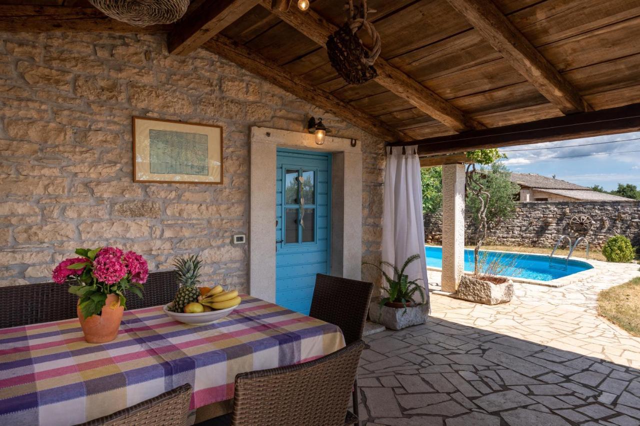 Villa Janko Sveti Lovreč Pazenatički Kültér fotó