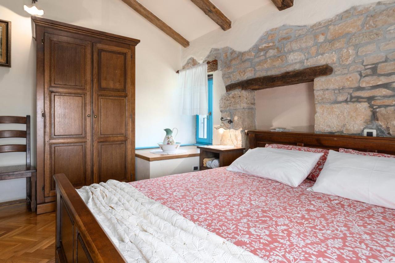Villa Janko Sveti Lovreč Pazenatički Kültér fotó